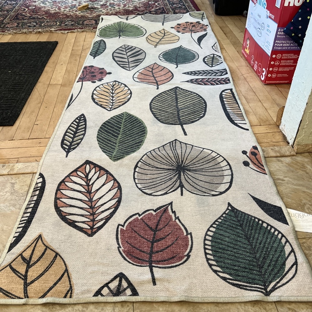 Folium‎ Multicolor Ruggable Runner Autumn leaves Multi Color Blue Undertone